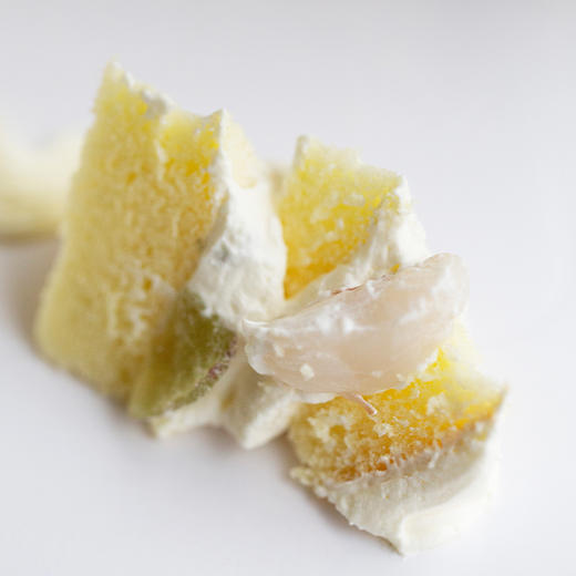 「卓卓高」TableCake｜「一室一隅皆风景」荔枝葡萄味圆桌糕 商品图6