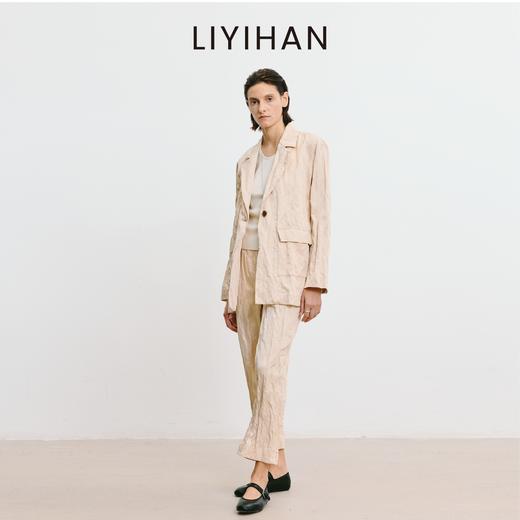 LIYIHAN 2025秋季新款褶皱西装女杏色设计感小众外套 商品图8