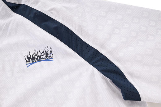 【2025新品】李宁乒乓球系列王楚钦同款超轻风衣防晒服AFDVG77-1 商品图4