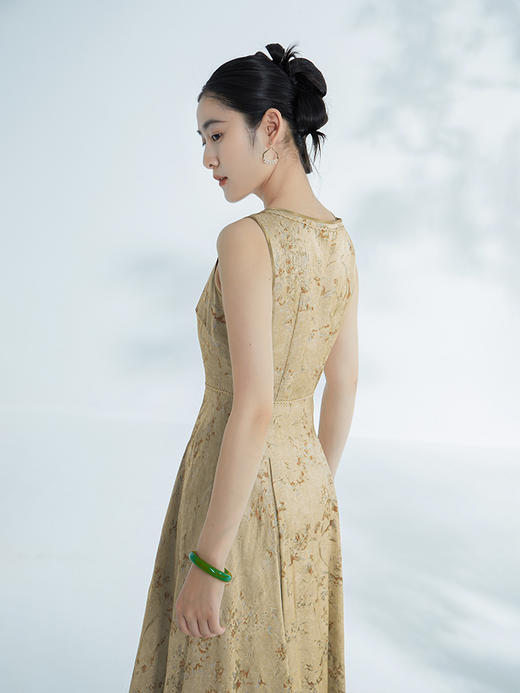 荷言GL 月澜 新中式连衣裙不规则设计厂字襟复古优雅 商品图3