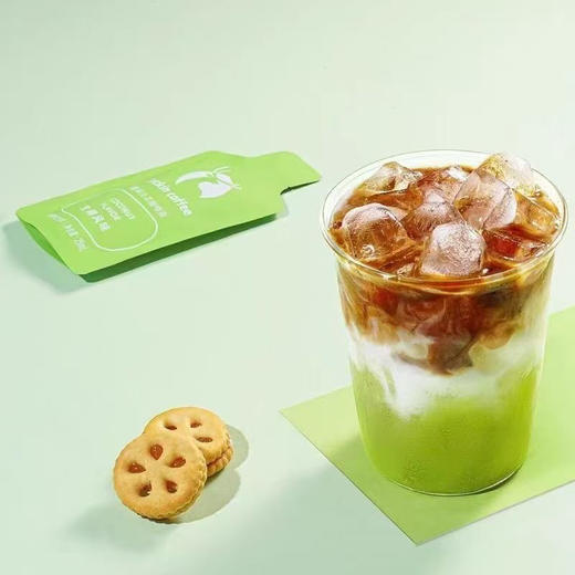 瑞幸冷萃盒装咖啡液生椰风味 商品图2