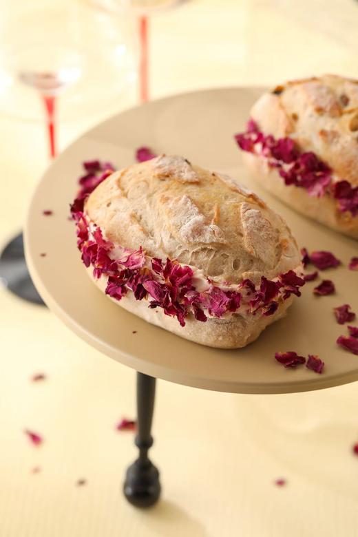 玫瑰奶酪法式包（单个） 商品图1