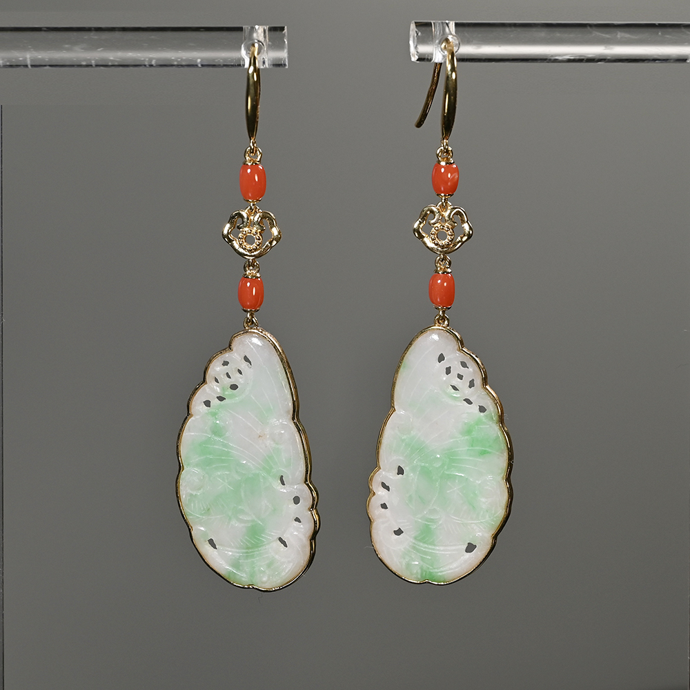 清代翡翠“福在眼前”翠红耳环