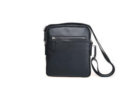 豪麟名鞋奥莱迪嘉男包皮包牛皮革TMPB52AM204黑色  原价1960元