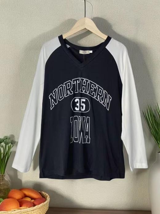 【诗铭洛可】0760V领字母35长袖T恤A16-3 商品图1