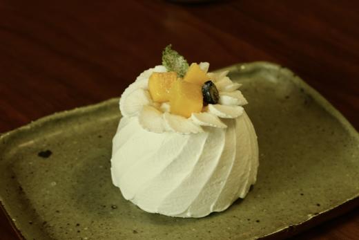 半糖｜时令鲜果短蛋糕（2吋约100g）-柜台现货 商品图2