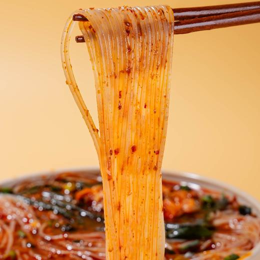 蜻蜓树 麻辣米线地道美味口感细腻麻辣鲜香222g/袋*10袋 商品图3