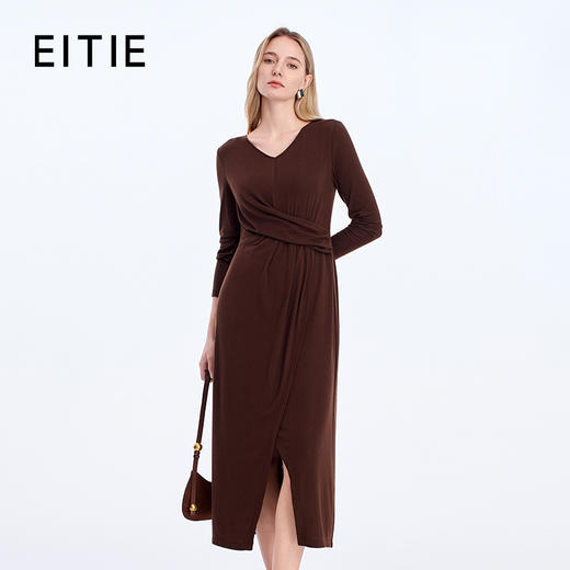 EITIE经典深咖收腰捏褶设计开叉设计25年秋季新款连衣裙8307011 商品图0