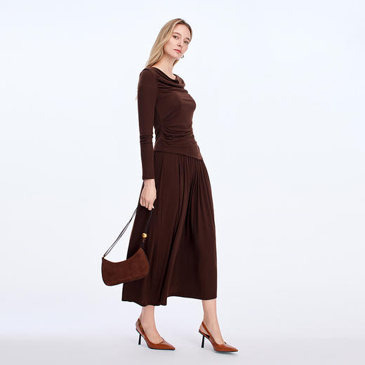 EITIE慵懒休闲气质褶皱长袖小上衣8313016 商品图2