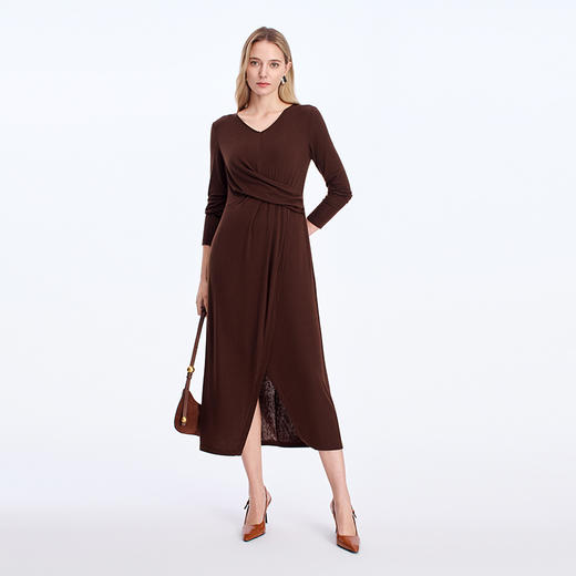 EITIE经典深咖收腰捏褶设计开叉设计25年秋季新款连衣裙8307011 商品图1