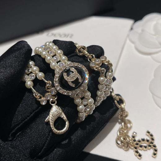 香奈儿-新款浅金色椭圆珍珠短项链 黑/白（XTY）S4 商品图2