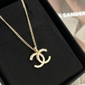 香奈儿 22秋冬浅金色上下半光面半满钻项链（XTY）