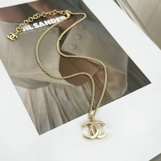 香奈儿 22秋冬浅金色上下半光面半满钻项链（XTY） 商品图4