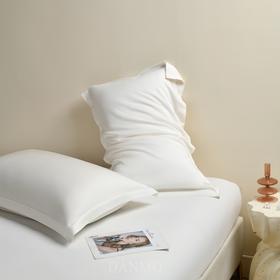 「DANMO天丝轻奢枕套」手感丝滑如丝 柔软恰到好处 柔软爽滑亲肤舒适 吸湿透汽无异物感