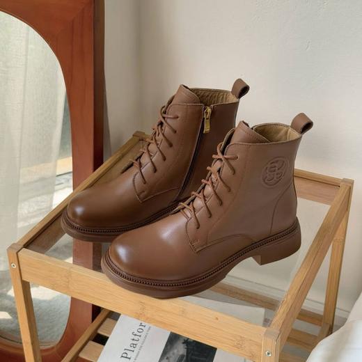 【澳洲品牌】EVERAU系带牛皮鞋面防滑加厚底朋克马丁靴女鞋EA4041 商品图6