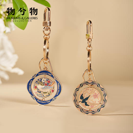 工艺美术品草莓小偷杏林春燕可旋转钥匙扣小众新款高级感文创礼物 商品图0