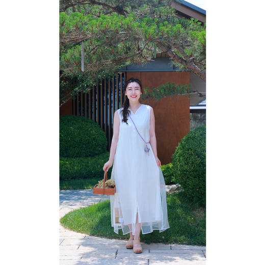 【抖音专属】V领连衣裙（24718034B-山矾D11） 商品图7