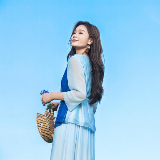 【林栖设计小店】（现货）【林栖推荐】渐变蓝色海浪真丝上衣2025春夏新品花仙子长袖上衣女N1953180 商品图1