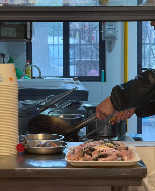 【周五到】李师傅香酥熏鱼，当天现做！生鱼1斤 炸熟后7两左右 商品图2