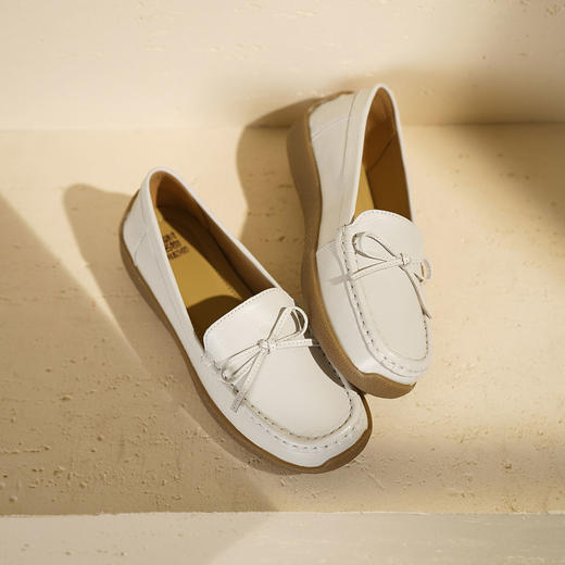 【秋季新款】西村名物2025年秋季新款小圆头舒软平底深口单鞋薄底乐福鞋T25CM30791 商品图10