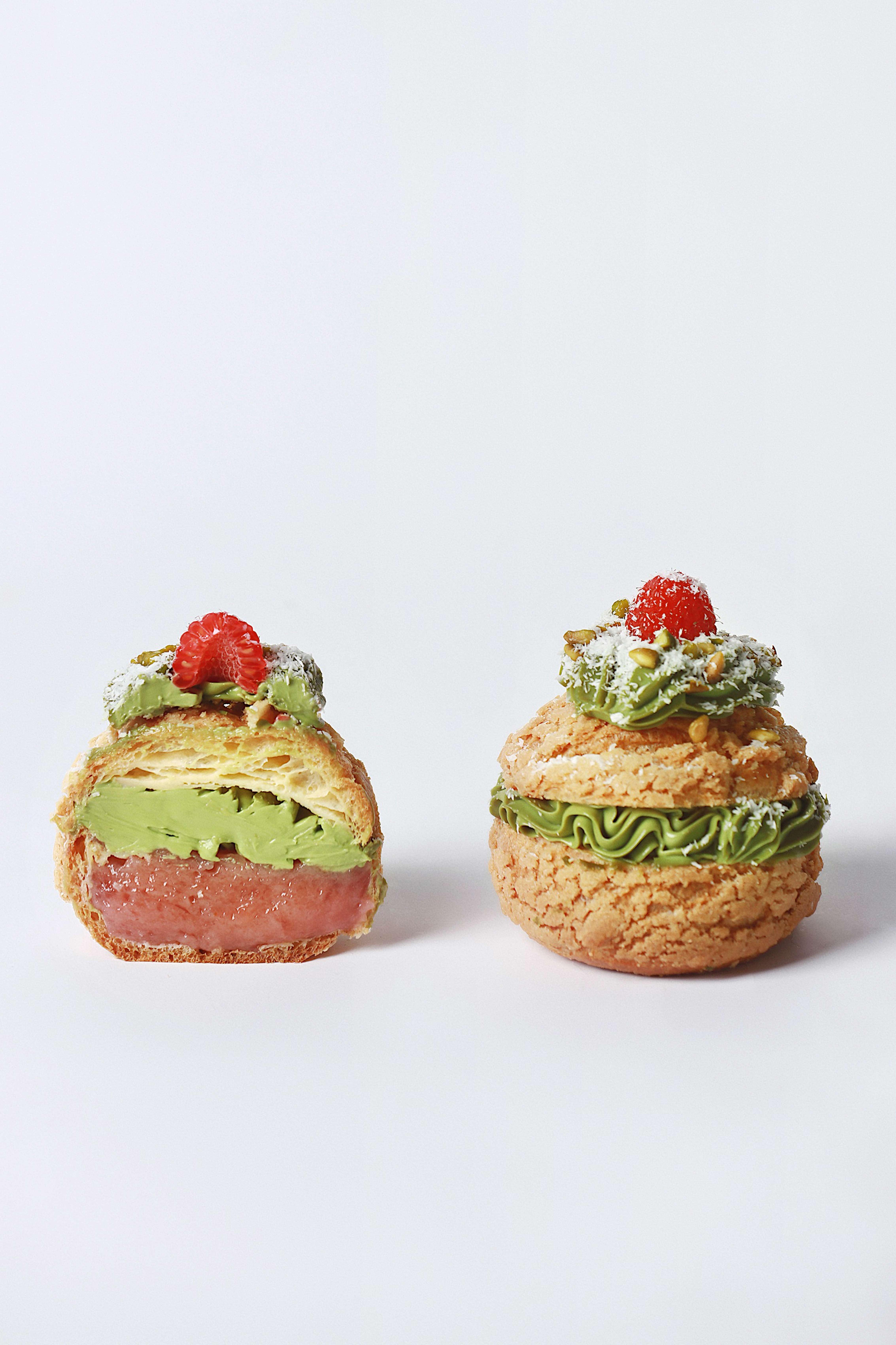 开心果树莓泡芙