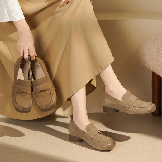 【秋季新款】西村名物2025年秋季新款小圆头舒软平底深口单鞋乐福鞋T25CM30811 商品图0