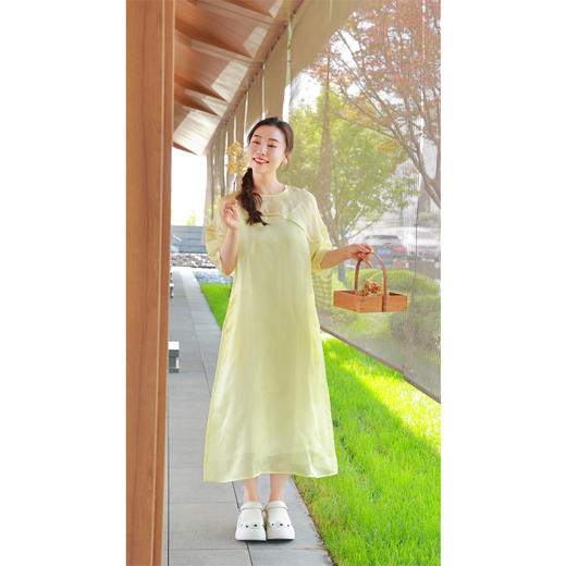 【抖音专属】连衣裙（23707227-半见） 商品图0