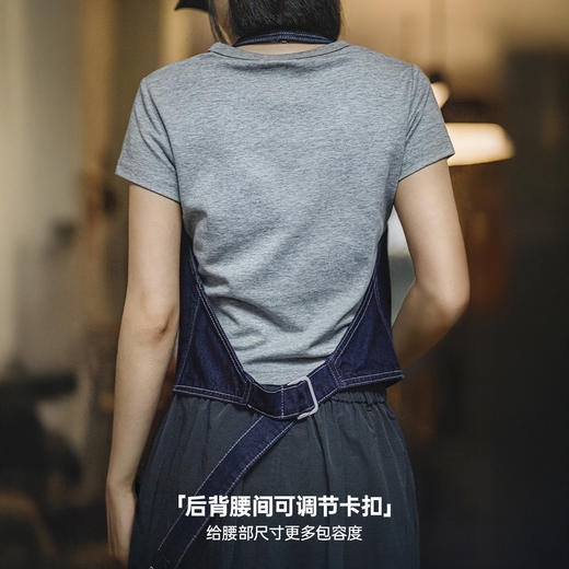 马登美式叠穿无袖V领背心开衫马甲修身外穿坎肩露背挂脖短上衣女 商品图4