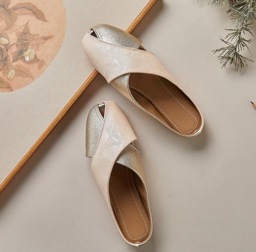 步履生花，演绎东方美学！夏季软皮国风印花拼色方头镂空懒人半拖穆勒凉拖鞋 商品图5