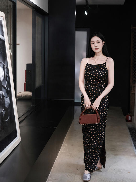 盛唐婧| 香云纱波点蝴蝶结吊带裙 商品图8