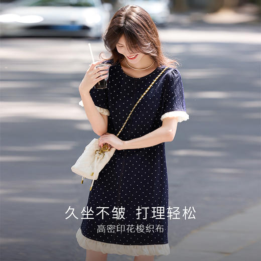 【专属特价】熙世界休闲风荷叶花边拼接短袖圆领复古波点连衣裙女2025夏日新款 商品图1