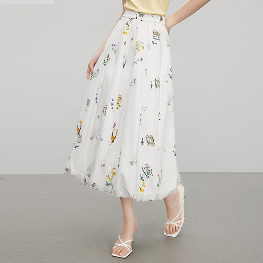【07/16新品】熙世界法式植物碎花a字花苞裙女夏季休闲高腰独特漂亮气质半身裙 商品图3
