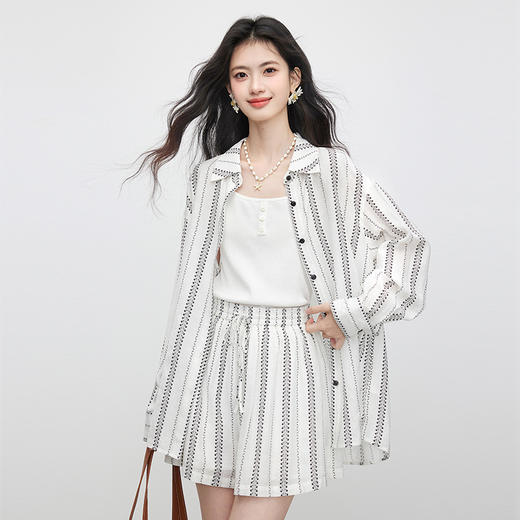 【专属特价】熙世界波西米亚休闲防晒套装女装夏季新款薄款条纹衬衫短裤两件套 商品图4
