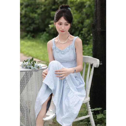 鹿向南「琉璃海岸」蓝色法式连衣裙DYL661756 商品图0