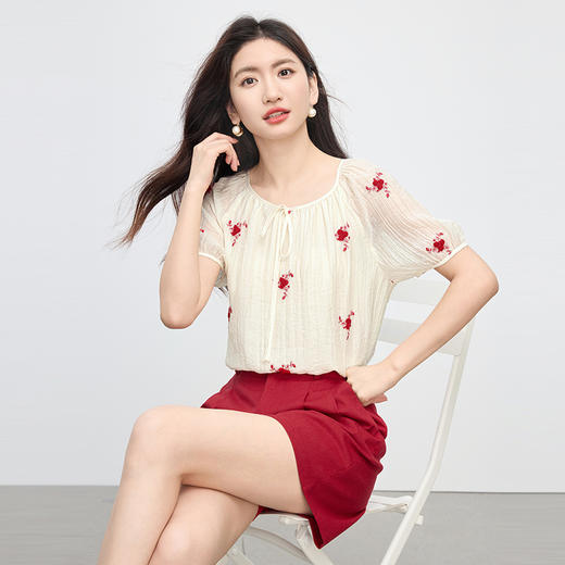 【07/16新品】熙世界一整套ootd穿搭套装女2025新款刺绣天丝衬衫亚麻短裤两件套 商品图3