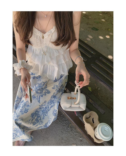 金蘑菇菇 Santa Maria Novella阿芙洛 / 治愈系 蕾丝top+青花半裙 商品图7
