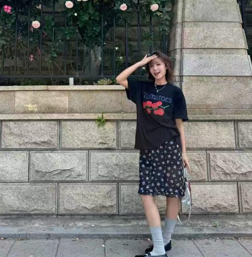 韩国CHOI小众设计感百搭减龄番茄短袖T恤+碎花半裙 商品图0