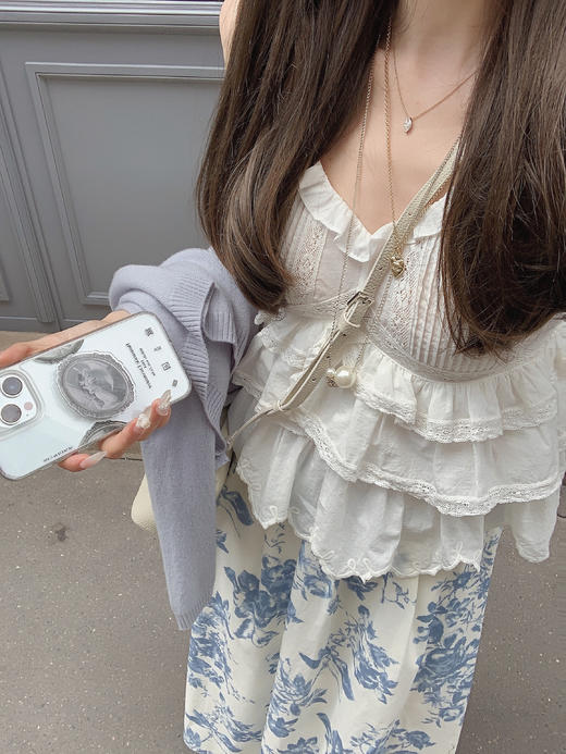 金蘑菇菇 Santa Maria Novella阿芙洛 / 治愈系 蕾丝top+青花半裙 商品图9