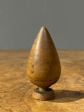 黄杨木雕琢火珠形供佛香盒，顺丰包邮