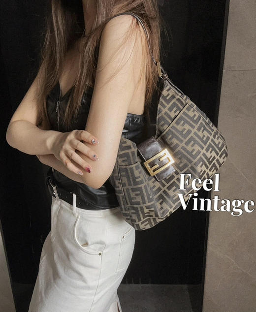 Fendi 𝐯𝐢𝐧𝐭𝐚𝐠𝐞中古牛角包 商品图2