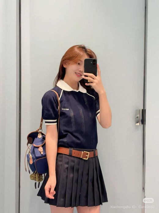 713-4  渠道圆正 miu减龄时髦 学院感 弹力棉柔 挑空肌理针织圆领衫 贼修饰身材‼️ 商品图1