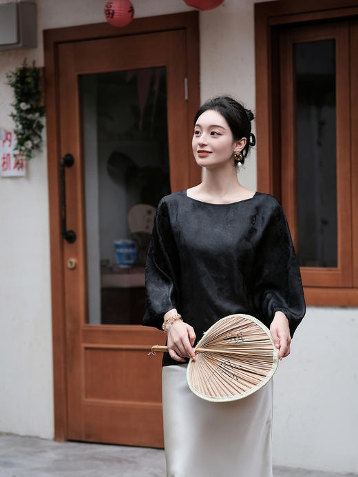 盛唐牡丹 |香云纱蝴蝶纹女上衣 商品图1