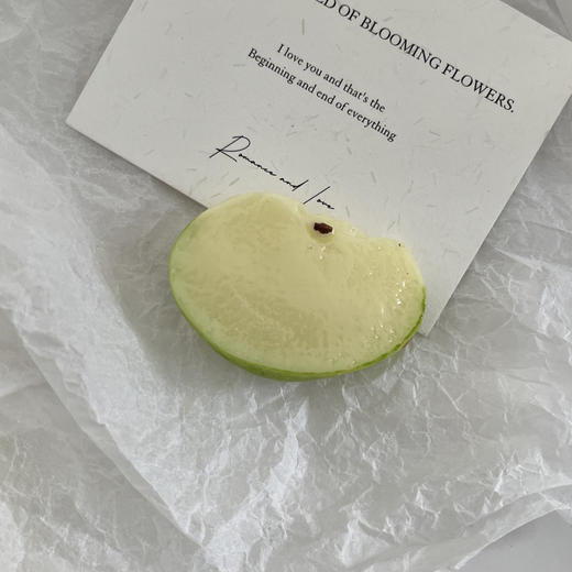 【买一送一❗仿真红绿苹果发夹】手工制作可爱侧边刘海夹，精致小巧仿真，夹住不易伤发，不掉落，少女甜美卡通水果鸭嘴夹软妹发卡学夹发饰女QQ 商品图4