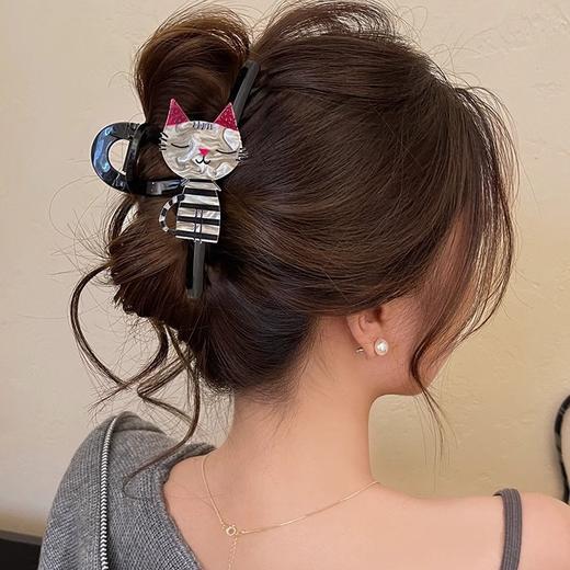 【9.9福利价❗可爱小猫发夹】点缀吸睛卡通小猫，软萌治愈，13cm超大号发量再多也夹的住，四季ins高级感鲨鱼夹后脑勺抓夹Q萌头饰QQ 商品图2