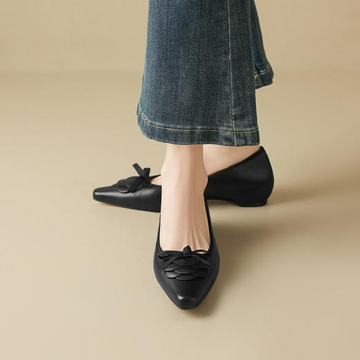 【预售5天】超软羊皮小香风山茶花朵粗跟单鞋方头仙女风浅口法式内增高小皮鞋YS&7231 商品图3