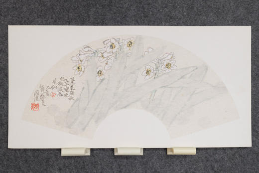 余国庆《蓬莱弱水三千里，未托微波亦是仙》原创国画30CM*60CM卡纸扇面花鸟 商品图1