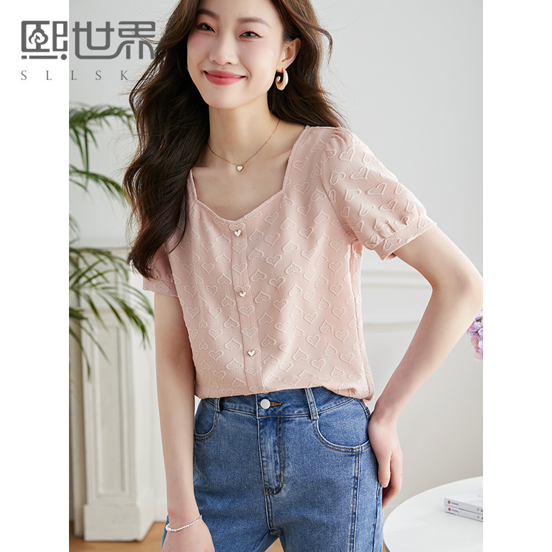 【专属特价】熙世界重磅银丝爱心印花雪纺衬衫女夏季甜美风泡泡袖法式方领上衣