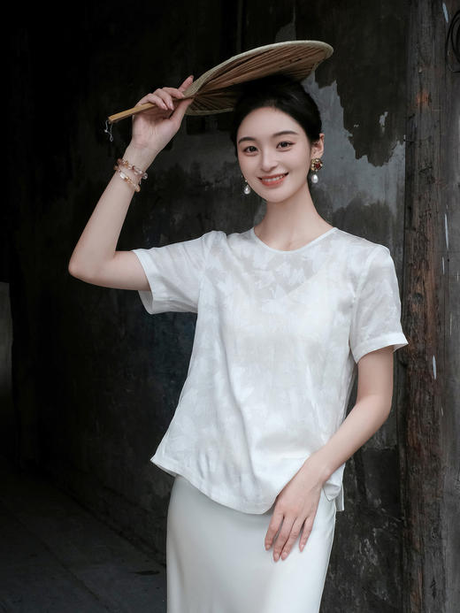 盛唐婧| 新中式桑蚕丝四经绞罗蝶影百搭上衣-白色 商品图2
