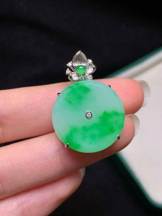 平安扣翡翠吊坠 商品图1