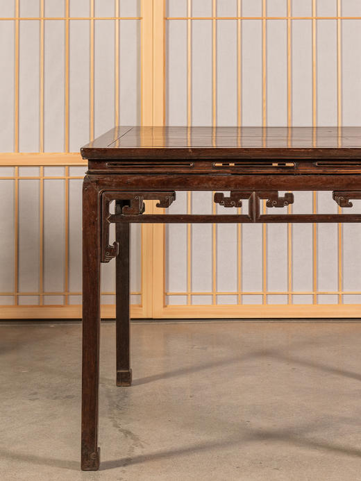 清	红木束腰马蹄腿攒接拐子纹八仙桌 商品图2